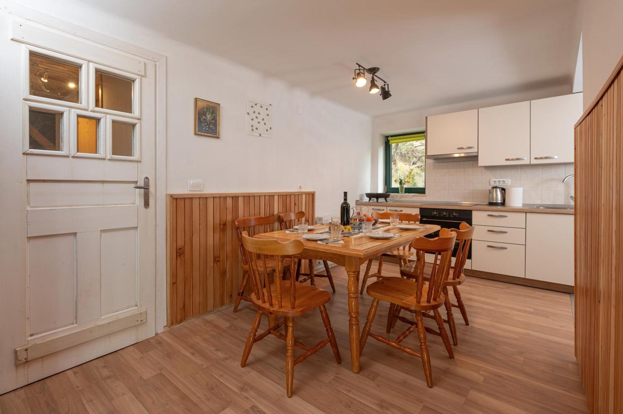 Zelena Hisa Pri Bjov Apartment Bohinjska Bela Bagian luar foto